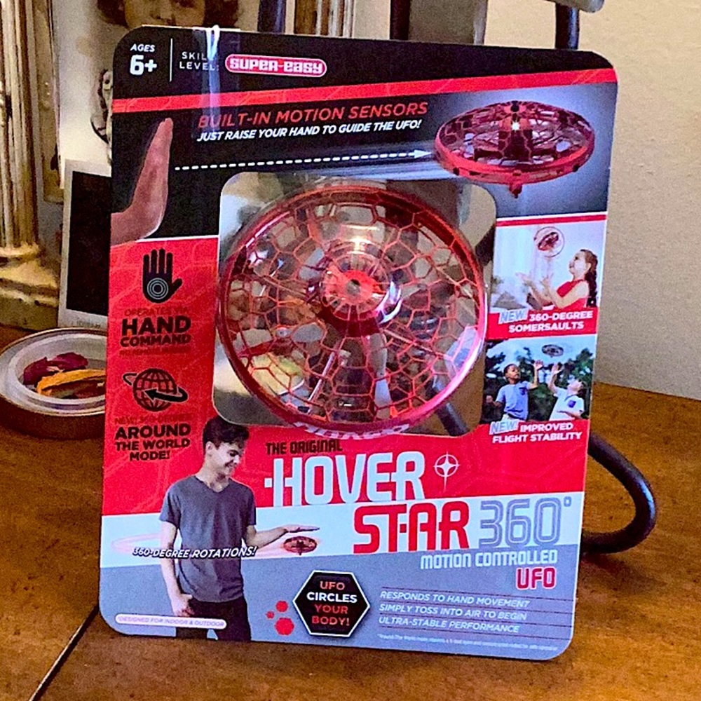 Hover Star 360° Motion Sensor Hand Control Somersaults Glowing Lights Auto Off